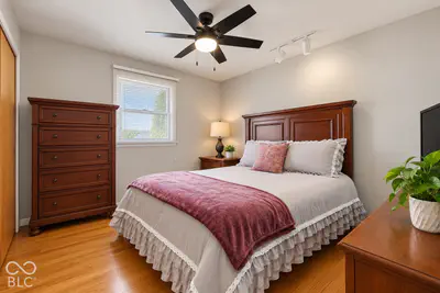 1710 John R Wooden Drive, Martinsville - 54
