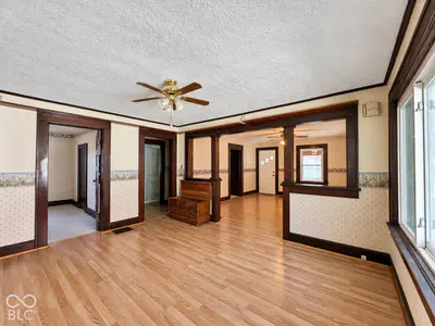 559 S Sycamore Street, Martinsville - 25
