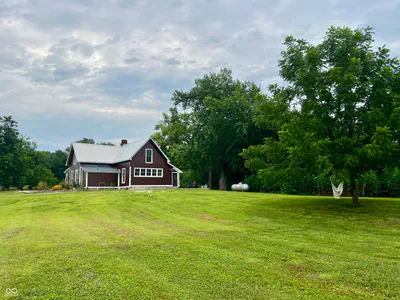 8122 Hall School Road, Monrovia - 60