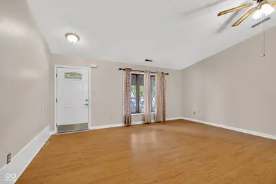 1627 Countryside Lane, Indianapolis - 4