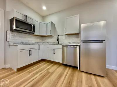 2221 Pleasant Street, Indianapolis - 10