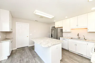 5878 Elizaville Road, Lebanon - 25
