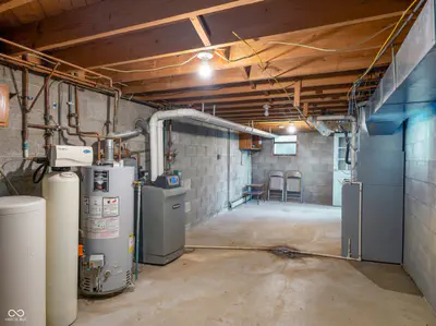 950 Jameson Court, New Castle - 37