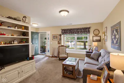 5507 Gainesway Drive, Greenwood - 4