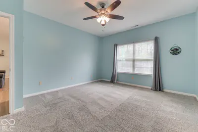 4715 Ventura Boulevard, Plainfield - 21