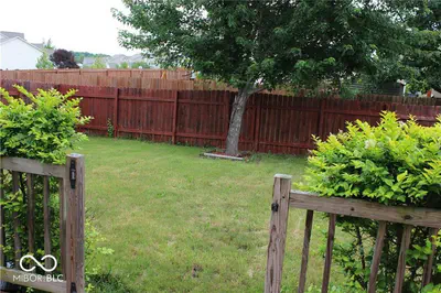 15402 Dry Creek Road, Noblesville - 26