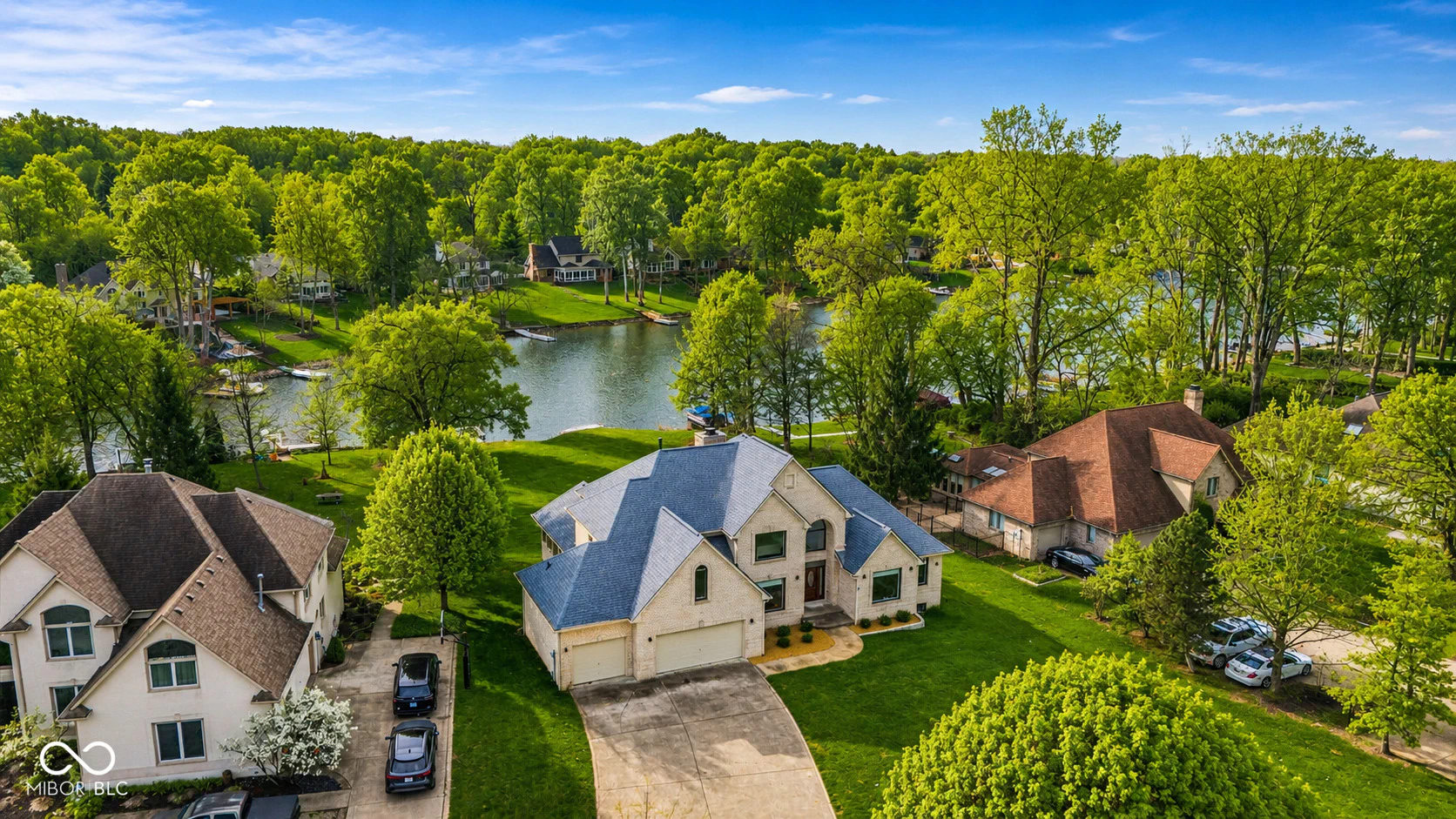 5717 Fall Creek Road, Indianapolis