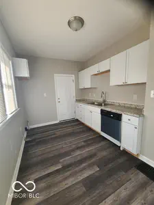 321 40th Street, Indianapolis - 8