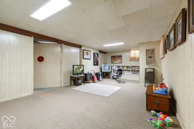 4238 S Carrie Drive, New Palestine - 60