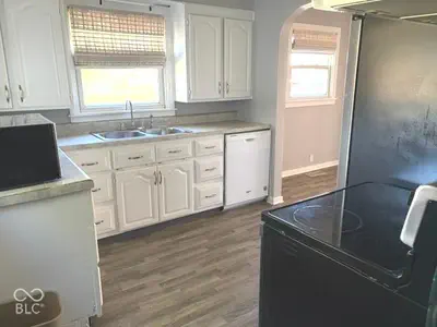 3183 150, Franklin - 7