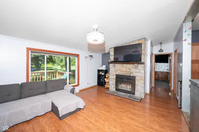 20550 Baker Street, Sheridan - 6