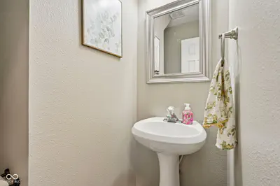 9906 Orange Blossom Trail, Fishers - 19
