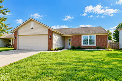 6411 River Run Drive, Indianapolis - 2