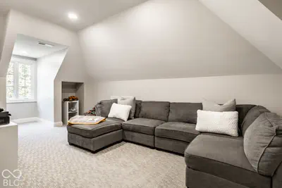 7951 Meridian Hills Lane, Indianapolis - 33