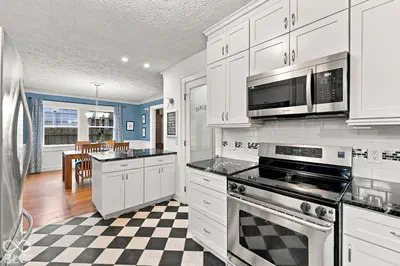 305 N Ridgeview Drive, Indianapolis - 16