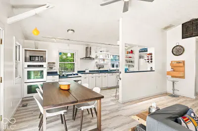 4078 Rembrandt Drive, Martinsville - 11