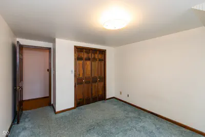 1221 Poplar Street, Seymour - 27