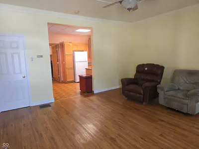 102-104 Walnut Street, Fairland - 12