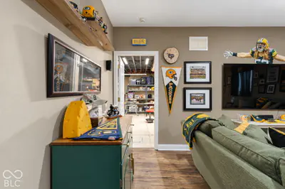 4210 Dartmoor Drive, Greenwood - 46