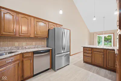 1909 Lakeside Lane, Indianapolis - 15