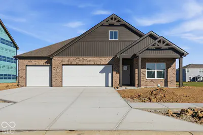 273 Heritage Pass, Greenfield