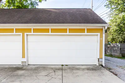 224 10th Street, Indianapolis - 45