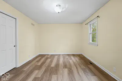 12416 Windsor Drive, Carmel - 26