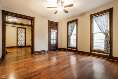 1527 Woodlawn Avenue, Indianapolis - 7
