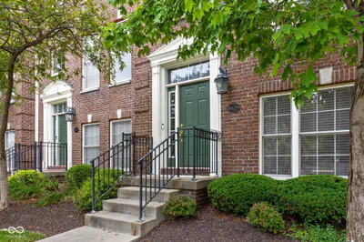 8629 N Meridian Street, Indianapolis