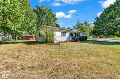 801 North Lane, Linden - 2