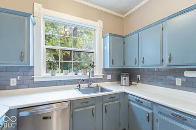 1922 W 246th Street, Sheridan - 16
