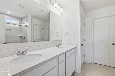 588 Cowley Drive, Westfield - 22