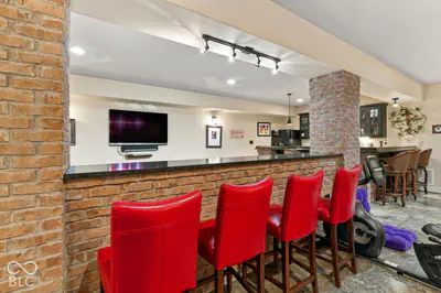 6736 W Stonegate Drive, Zionsville - 34