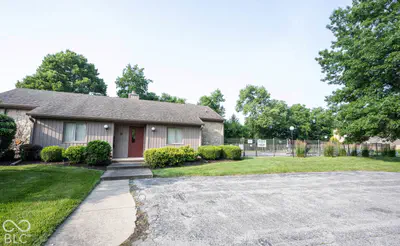 566 Conner Creek Drive, Fishers - 59