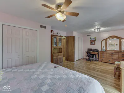 6678 Groundhog Drive, Nineveh - 56