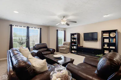 10521 Westerly Court, Fishers - 21
