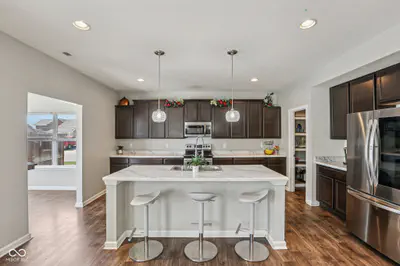 6673 Laurelwood Drive, Pendleton - 17