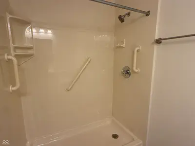 9508 Pepperidge Drive, Indianapolis - 18