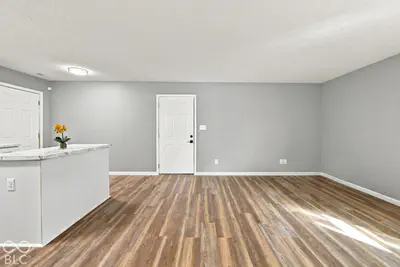 4422 Lexington Avenue, Indianapolis - 7