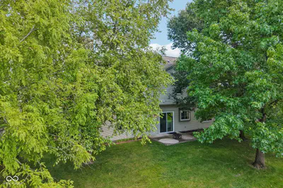 8535 McNutt Circle, Indianapolis - 33