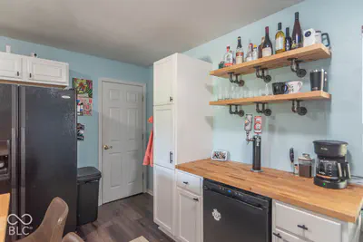 7941 Begonia Court, Camby - 11