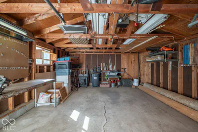 250 E Pleasant Run Parkway North Drive, Indianapolis - 35