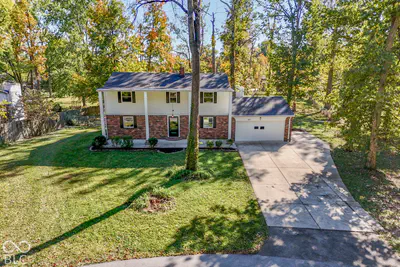 821 Merry Lane, Greenwood - 8