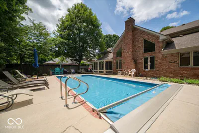 3897 S Woodfield Drive S, New Palestine - 2