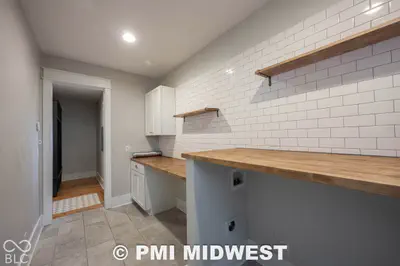 1530 S East Street, Indianapolis - 13