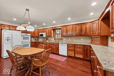 348 Creekbend Lane, Indianapolis - 15