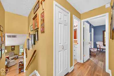 261 Oakwood, Greenwood - 35