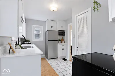 6117 Crittenden Avenue, Indianapolis - 16