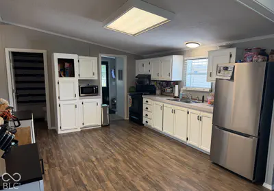 1078 Whipporwill, Seymour - 13
