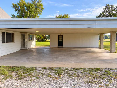 735 200 Road, Columbus - 7